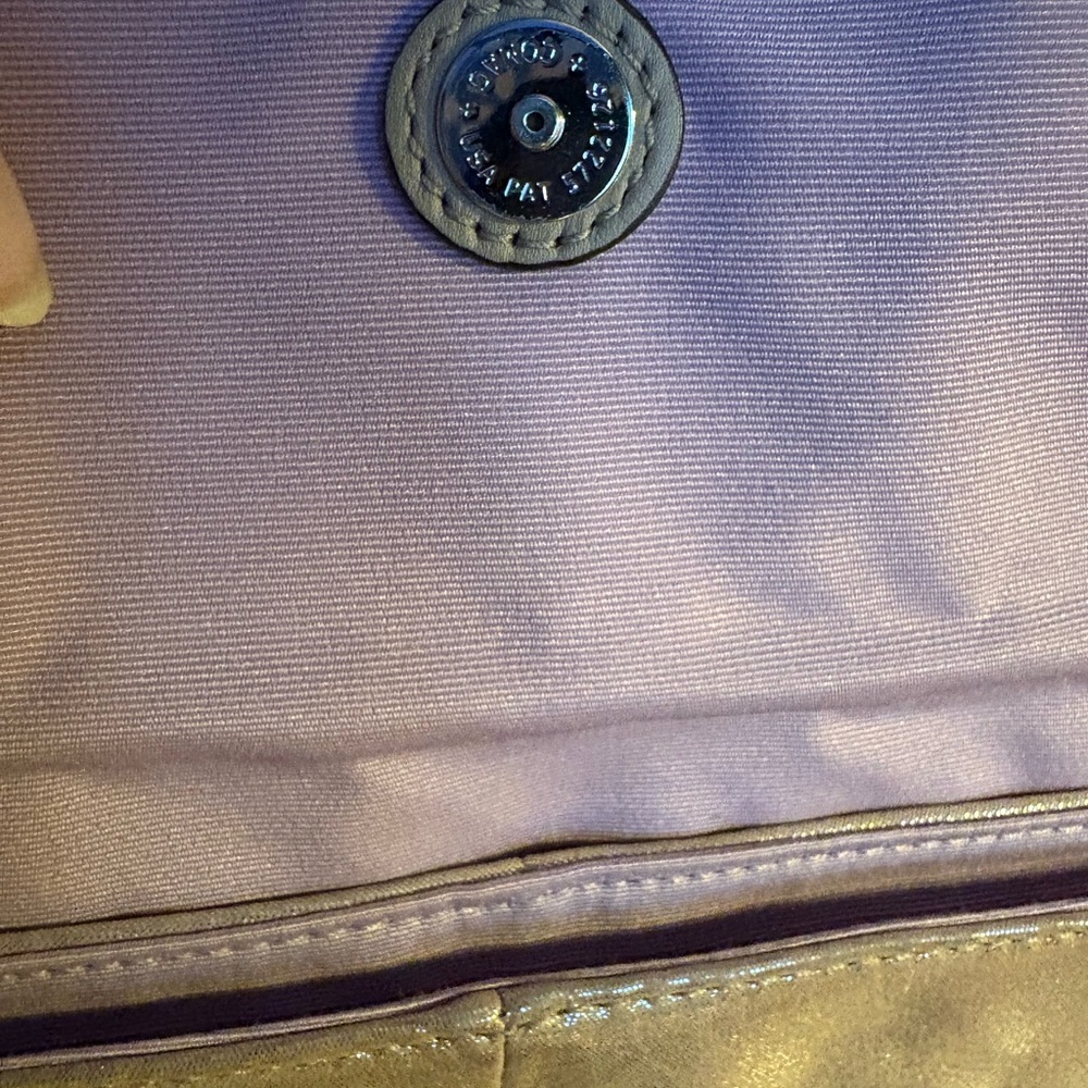 Largest Vintage Coach Gold Wristlet with Shimmery Finish - Picture 8 of 11